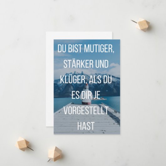 Mut, Stärke, Weisheit - Positive Affirmationspostk Ankündigung (Vorderseite/Rückseite Beispiel)