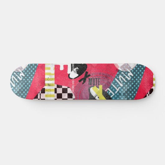 Mute b skateboard (Horizontal)