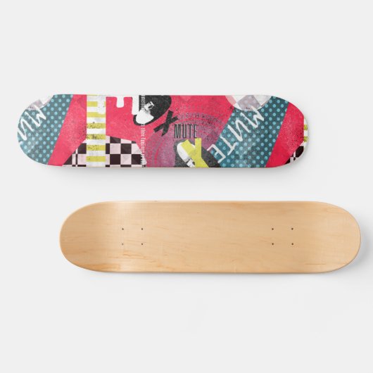 Mute b skateboard (Horizontal)