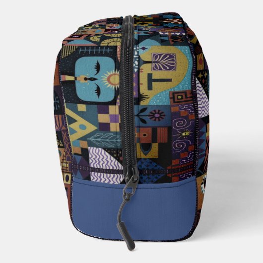 Muted Earthy Folk Art Patchwork Quilt Waschbeutel (Rechts)