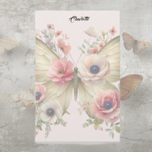 Muted Floral Butterfly Briefpapier