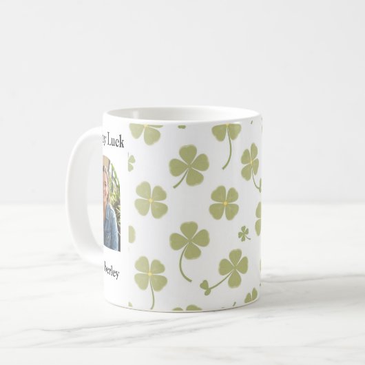 Muted Sage Green Lucky Charm Personalized Kaffeetasse (Vorderseite Links)