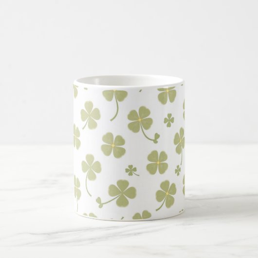 Muted Sage Green Lucky Charm Personalized Kaffeetasse (Mittel)