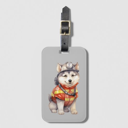 Mutiger Feuerwehrmann Sibirier Husky Hund Ehre Gepäckanhänger (Vorderseite Vertikal)