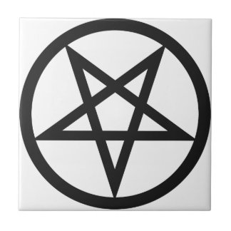 Mutiger Pentagram Fliese
