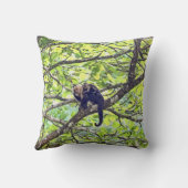 Mutter-Affe und Baby im Dschungel Kissen (Rückseite)