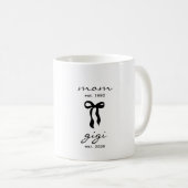 Mutter an Gigi Tasse mit Schleife (VorderseiteRechts)