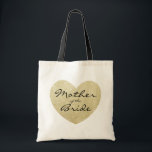 Mutter der Braut Goldenes Herz individualisieren Tragetasche<br><div class="desc">Karo in über 100 beliebten Hochzeitsstuben aus der "Wedding Tragetaschen" Kollektion meines Shops!</div>