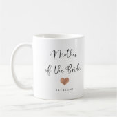 Mutter der Braut | Trendy Script und Herz Kaffeetasse (Links)