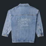 Mutter der Bride Simple Wedding Calligrafy Jeansjacke<br><div class="desc">Die Mutter der Bride Simple Wedding Kalligrafie Denim Jacket bietet Spaß und hübsche Kalligraphie,  zusammen mit der Mutter der Braut.</div>
