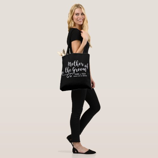 Mutter der Groom Tote Tasche | Modern White Script (Am Model)