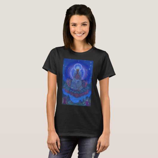 Mutter der Welt, 1924 von Nicholas Roerich T-Shirt (Vorne ganz)