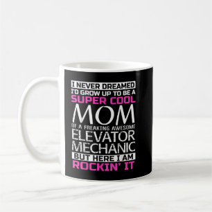 Mutter des Aufzugmechanikers Kaffeetasse