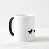 Mutter-Ente und Entlein in der Silhouette Verwandlungstasse (Vorderseite Links)
