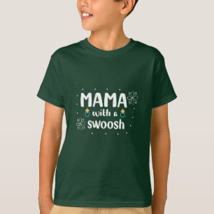 Mutter gibt Mama mit Swoosh ein Geschenk T-Shirt