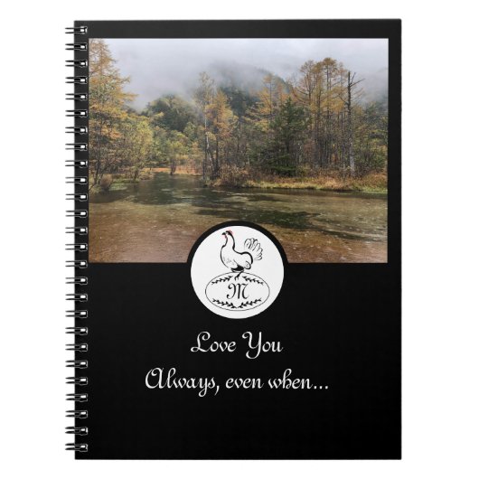 Mutter Hen Nesting auf einem Monogramm-Ei-Foto Notizblock (Vorderseite)