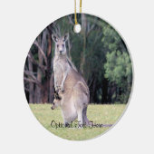 Mutter Kangaroo mit Baby Joey in ihrem Beutel Keramikornament (Links)