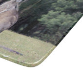 Mutter-Känguru mit Baby Joey in ihrem Beutel Schneidebrett (Ecke)