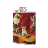 Mutter Katze und Kätzchen spielen mit Gitarre Flachmann (Links)