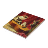 Mutter Katze und Kätzchen spielen mit Gitarre Fliese (Seite)