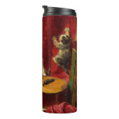 Mutter Katze und Kätzchen spielen mit Gitarre Thermosbecher (Nach rechts gedreht)