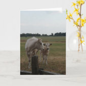 Mutter Kuh und Baby. Karte (Gelbe Blume)