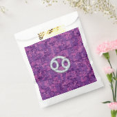 Mutter Perlkrebs Zodiac-Zeichen auf digitaler Camo Geschenktütchen (Versiegelt)