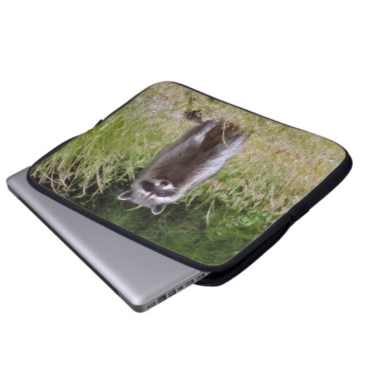 Mutter Raccoon Laptopschutzhülle (Vorne Knopf)