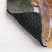 Mutter-Rotwild mit Kitz Mousepad (Ecke)