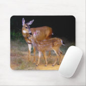 Mutter-Rotwild mit Kitz Mousepad (Mit Mouse)