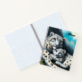 Mutter Schneeleopard und Cub in den Bergen Notizblock (Innenseite)