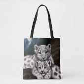 Mutter Schneeleopard und Cub in den Bergen Tasche (Vorderseite)