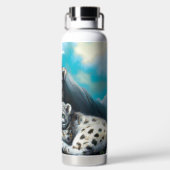 Mutter Schneeleopard und Cub in den Bergen Trinkflasche (Rückseite)