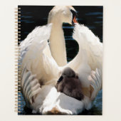 Mutter Schwan mit Cygnets (Babyschwäne) Planer (Vorderseite)