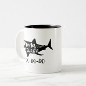 Mutter Shark Tun-Tun-Tun-Tun Mommy Shark lustig Zweifarbige Tasse (Vorderseite Links)