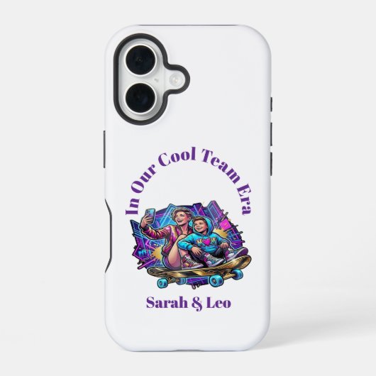 Mutter Sohn Skate iPhone 12 Mini Glänzendes Case 16 Hülle (Rückseite)