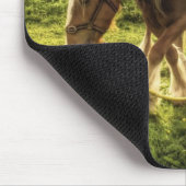 Mutter-u. Fohlen-Pferd Mousepad (Ecke)