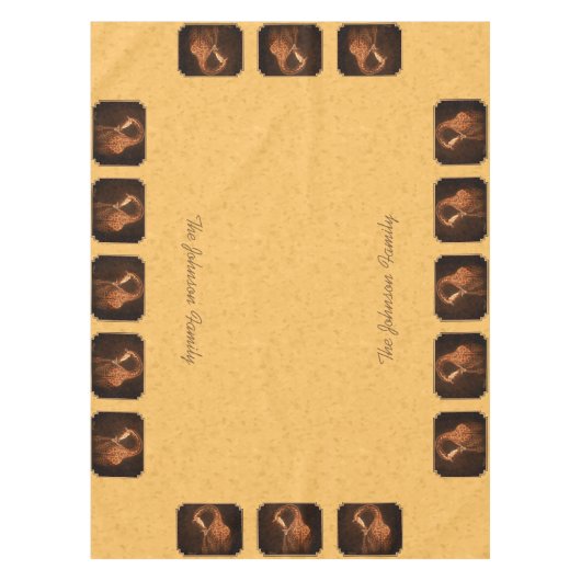 Mutter und Baby Giraffe Gold Hintergrund Tischdecke (Vorderseite)