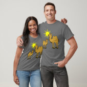 Mutter und Baby-Kamel mit Sonnengeschenk T-Shirt (Unisex)