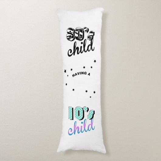 Mutter- und Babydekade der 80er/2010er Jahre Seitenschläferkissen (Vorderseite Vertikal)