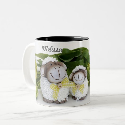 MUTTER- UND DAUGHERSCHAFE OSTERE ZWEIFARBIGE TASSE (Vorderseite Links)