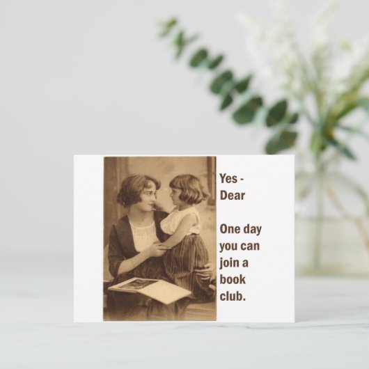 Mutter und Tochter eines Buchvereins Postkarte (Stehend Vorderseite)