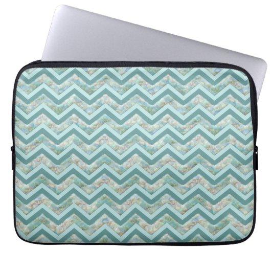 Mutter von Pearl Aquamarin ZigZag Laptopschutzhülle (Vorderseite)