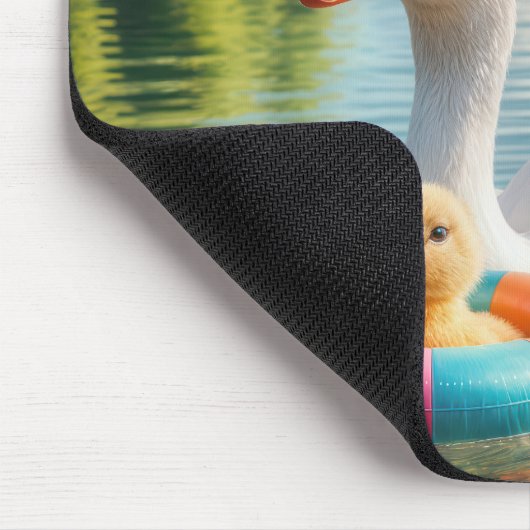 Mutterdusche mit Ducklein Mousepad (Ecke)