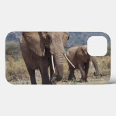 Mutterelefant, der mit Elefantkalb geht Case-Mate iPhone Hülle (Rückseite (Horizontal))