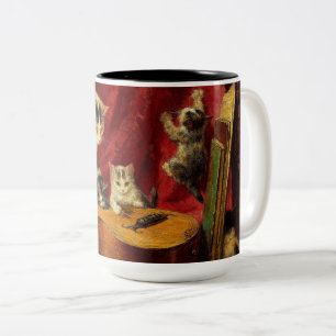 Mutterkatze und Kätzchen spielen mit Gitarre Zweifarbige Tasse