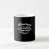Mutterschaft Die perfekte Chas-Liebe Kaffeetasse (Mittel)