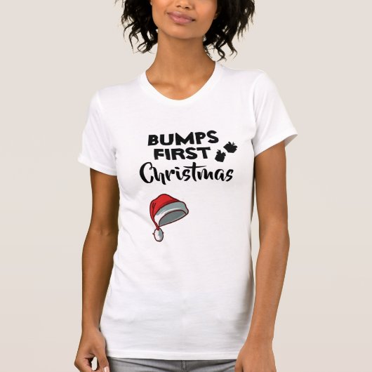Mutterschafts-Stoß-erstes Weihnachten T-Shirt (Vorderseite)