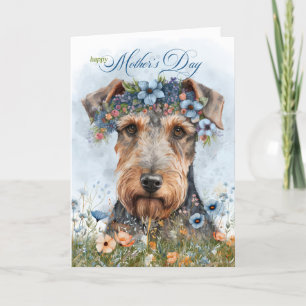 Muttertag Airedale Terrier Hund mit Wildblumen Feiertagskarte