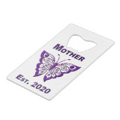 Muttertag für Mutter "Est 2020" Geldbeutel Flaschenöffner (Rückseite Schrägansicht)